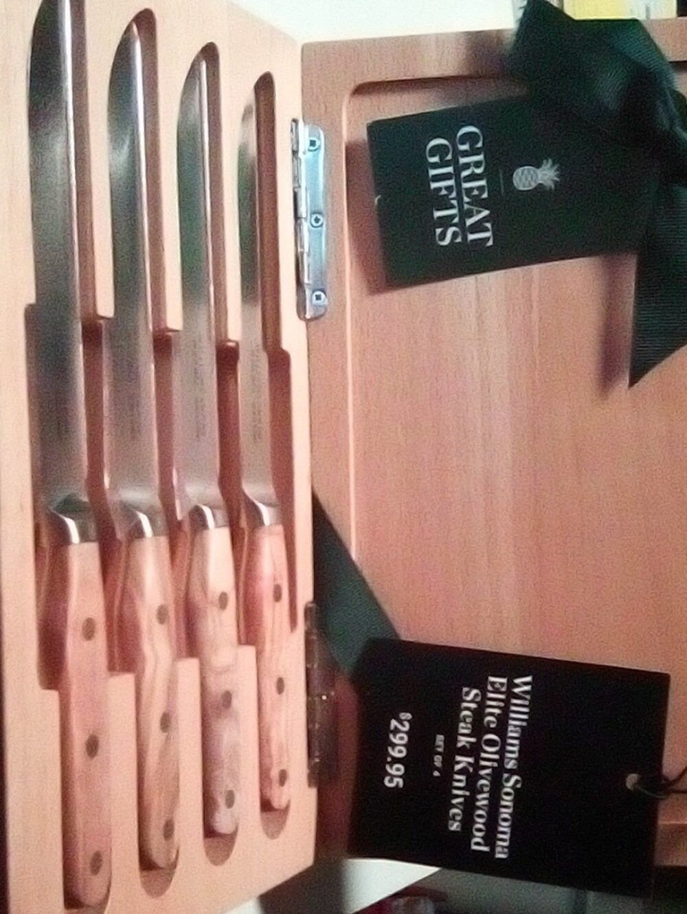 Williams Sonoma Elite Olivewood Steak Knives Set Of Four